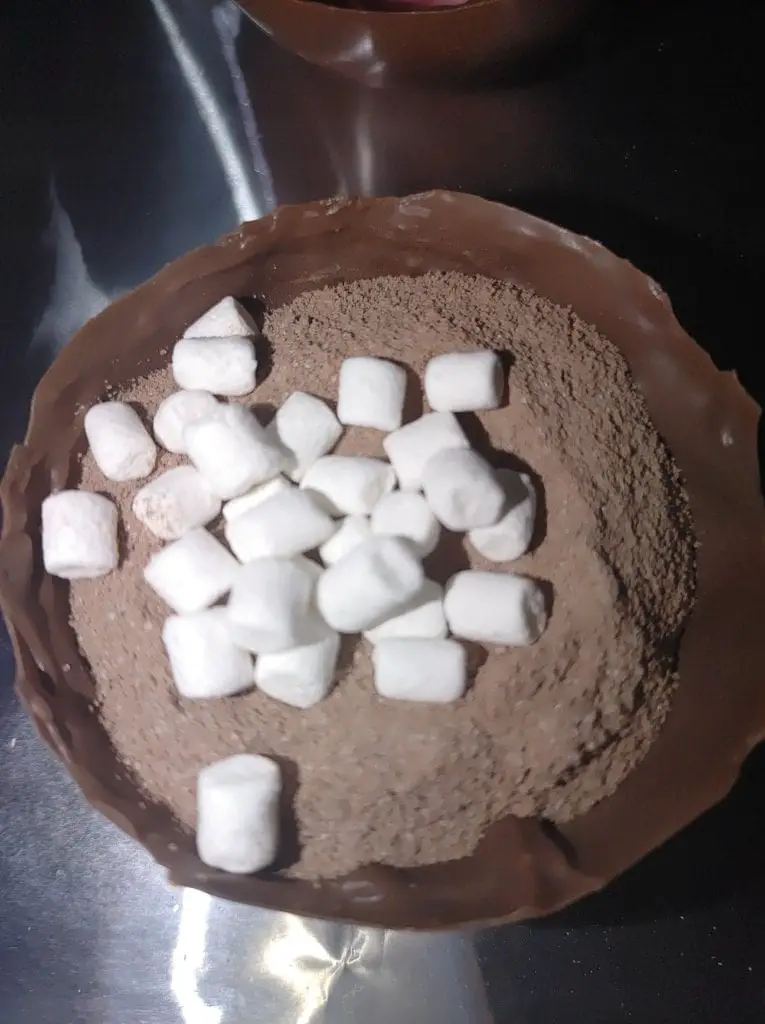 hot chocolate bombs